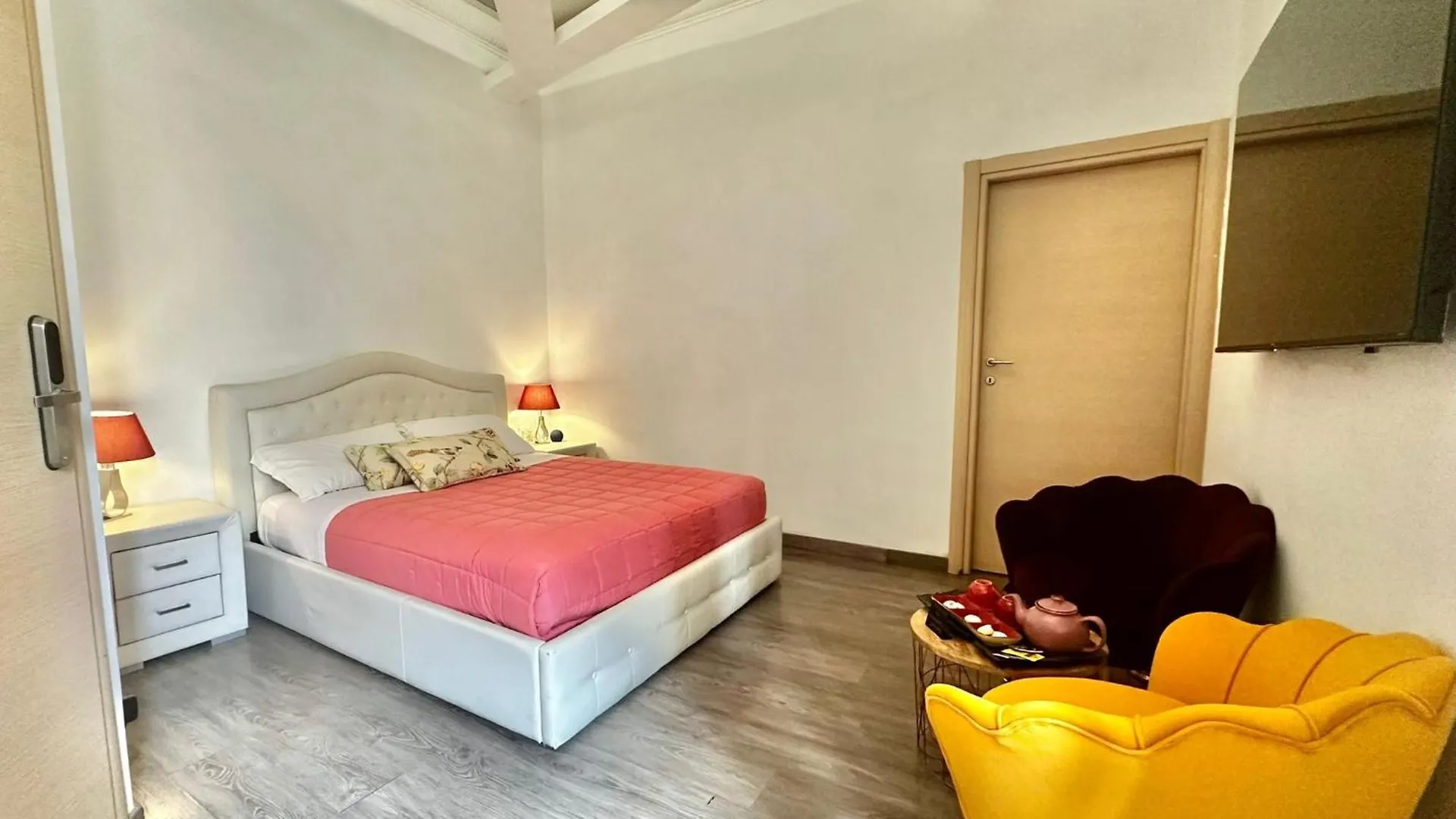Romantic Dreams Sistina Guest House