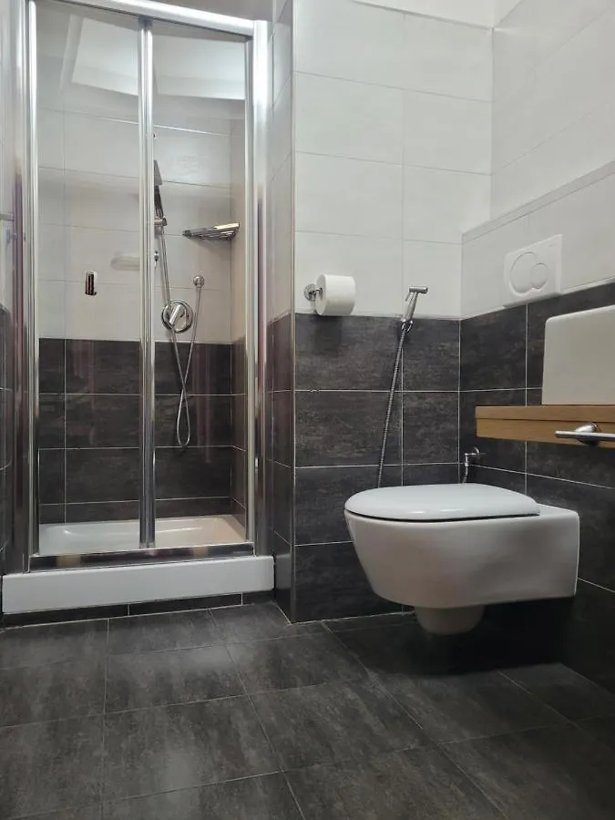 Romantic Dreams Sistina Guest House